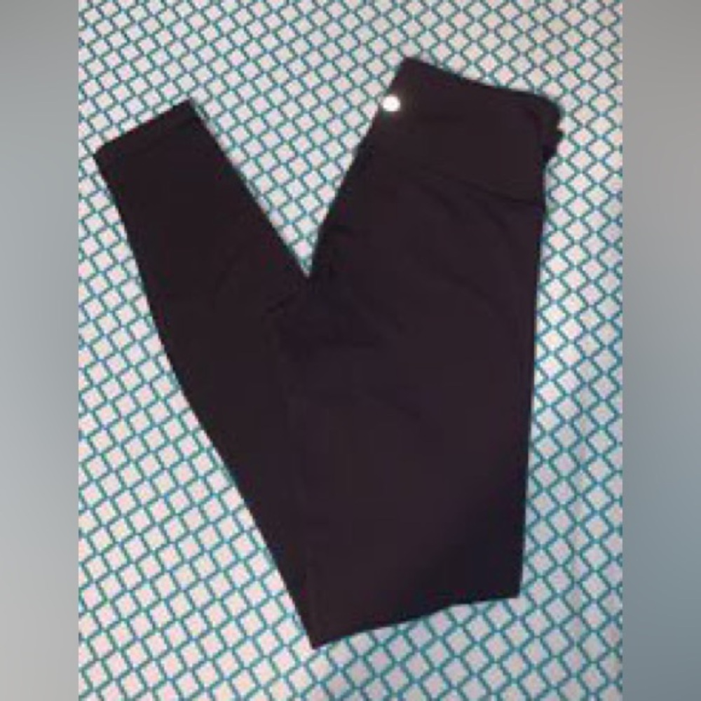 Size 4 Lululemon Wunder Under Leggings
